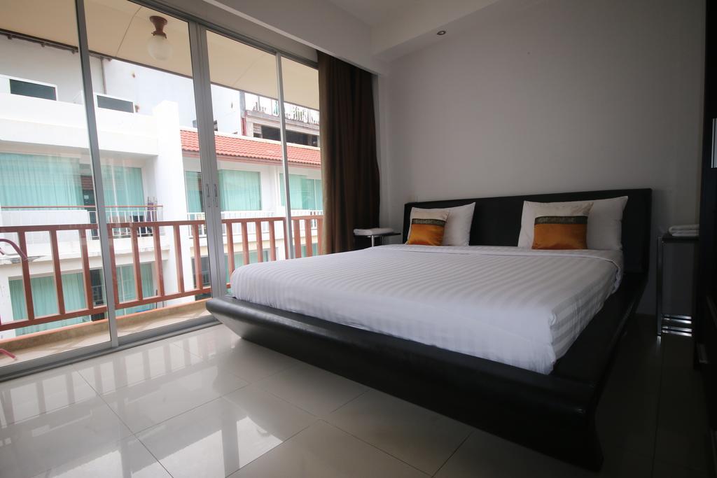 Orange Hotel Patong Exterior photo